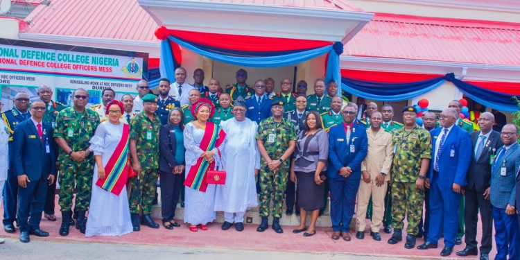 Akpabio Unveils National Defence College Officers’ Mess