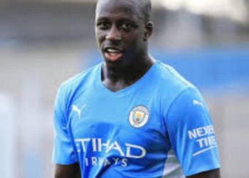 Man City asks to pay Mendy’s unpaid salaries 
