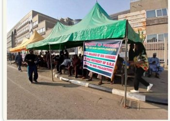 Happening now! Retired Military Personnel Block Finance Ministry Over Unpaid Entitlements 