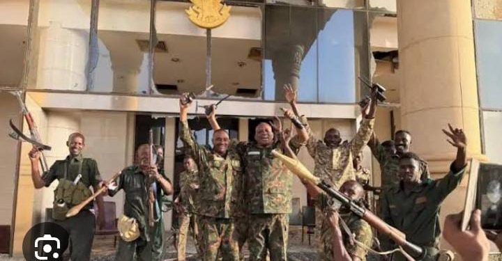 Sudan Army advances into central Khartoum after recapturing Presidential Palace 