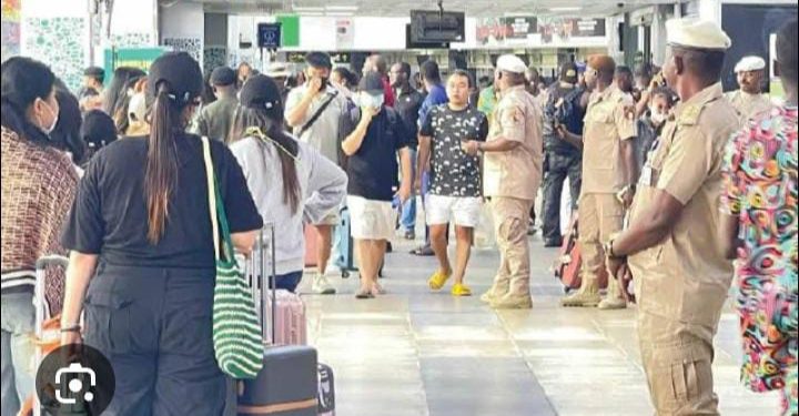 Nigeria Deports 42 Convicted Chinese, Philippine Cybercriminals
