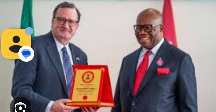 Akpabio receives US Ambassador, seeks more collaboration