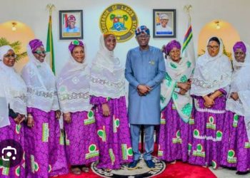 SANWO-OLU COMMENDS FOMWAN FOR COMMUNITY CLINIC PROJECT IN ETI-OSA