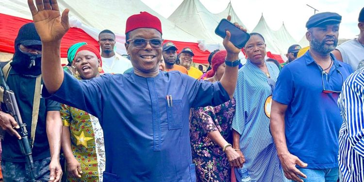 APC:Massive turnout in Okigwe as Senator Patrick Ndubueze hosts elected party officials