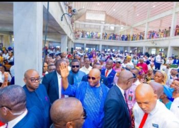 Easter: Akpabio Assures Nigerians of End to Insecurity 