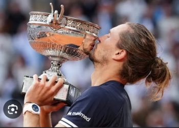 Zverev beats Cobolli in tense Paris final for first Grand Slam