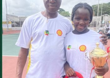Ogualu Rebounds to Win Girls 16s on a Dramatic Finals Day