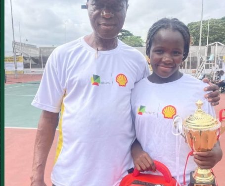 Ogualu Rebounds to Win Girls 16s on a Dramatic Finals Day