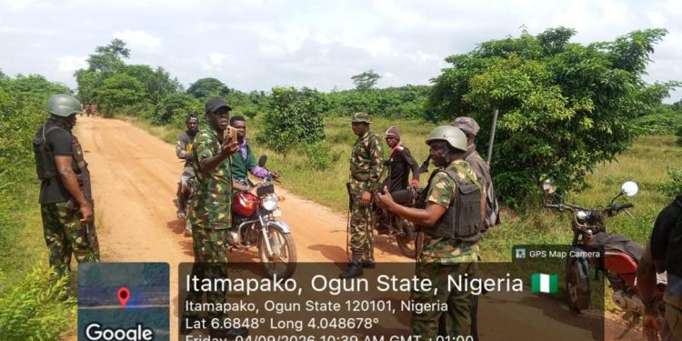 TROOPS RESCUE TWO KIDNAP VICTIMS, NEUTRALISE KIDNAPPER IN LAGOS